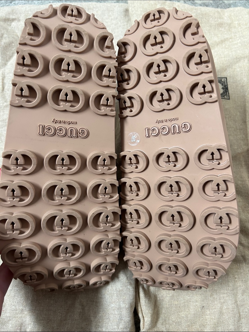 Gucci Tan Rubber Platform Slide Sandals - Picture 8 of 8